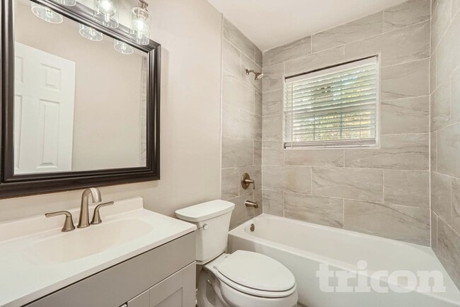 Photo - 9209 Edgevale Dr