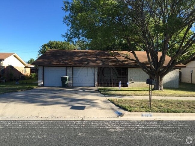 Building Photo - 1013 Kathey Dr Rental