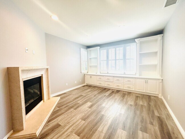 Photo - Lush and Lavish 4-Bedroom 4-Bathroom Neatly Tucked Away In The Colony At Calabasas