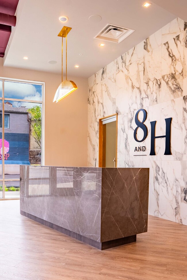 Photo - 8th and High