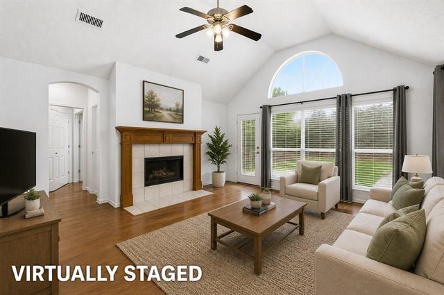 Photo - 6803 Woodcrest Ln