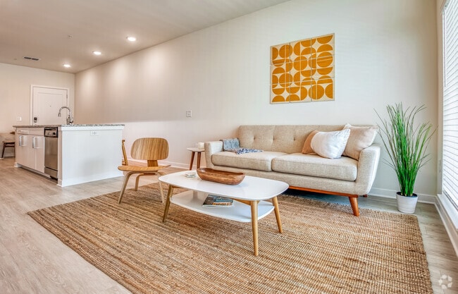 1HAB, 1BA - 740 ft² - The Taylor
