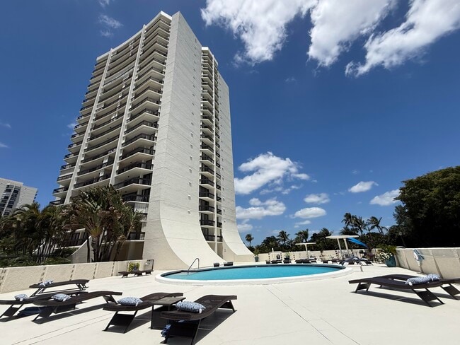 Photo - 2000 Presidential Way Unit 1204