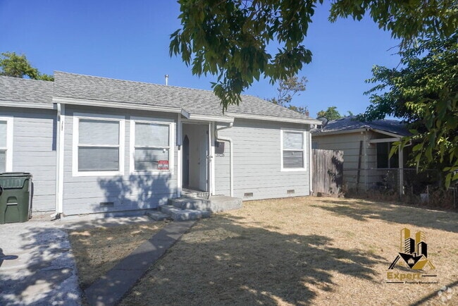 Building Photo - 3928 Elm St Rental