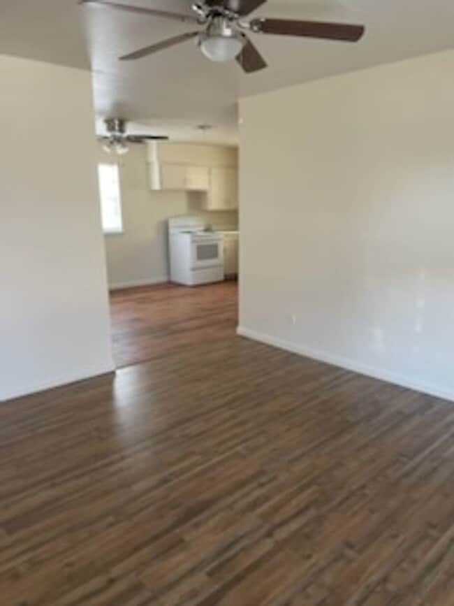 Photo - NICE HOME IN THE RIDGECREST AREA. PETS NEGOTIABLE WITH OWNERS APPROVALINS