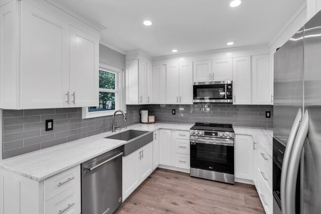 Photo - Private Cul-de-Sac Living: 4BR Home with Pool & Geothermal HVAC