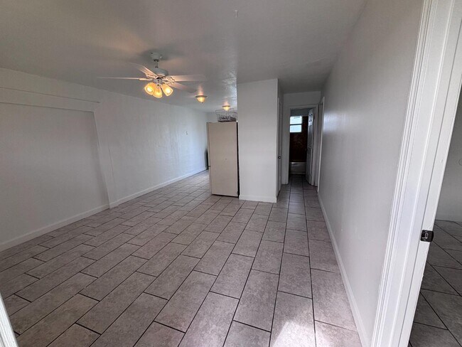 Photo - 2131 Washington St NE