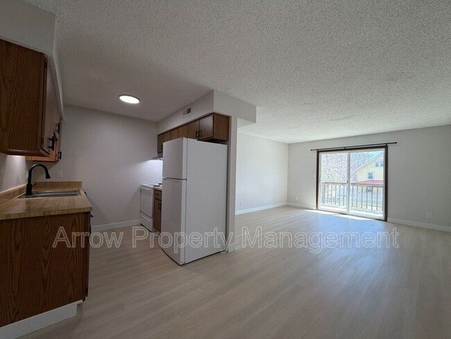 Photo - 539 N 24th St Unit 17