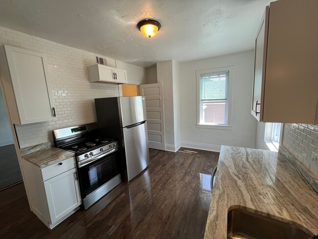 Photo - 39 Walnut St Unidad 2