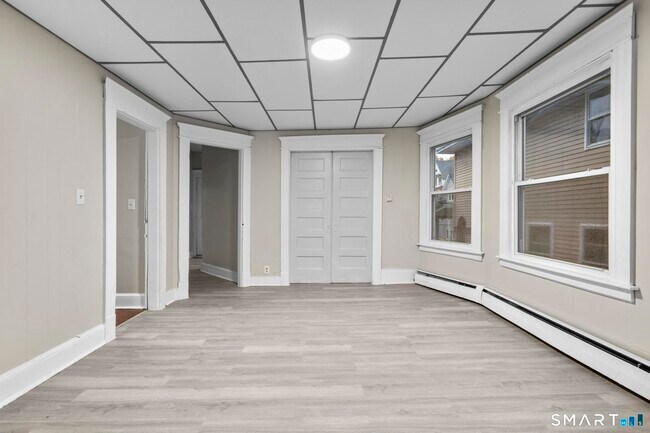 Photo - 37 Plaza Ave Unit 2