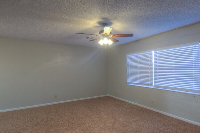 138 Dove Cir