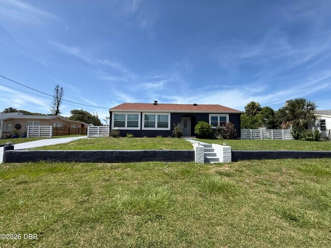 Photo - 131 Minerva Rd
