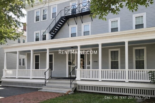 Building Photo - 148 Essex St Unit 5