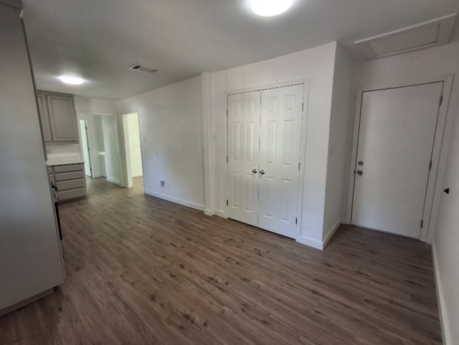 Photo - 4213 Voncille St