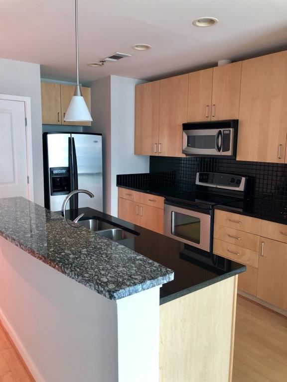 250 Pharr Rd NE Condo Unit 1002 Condo for Rent in Atlanta, GA