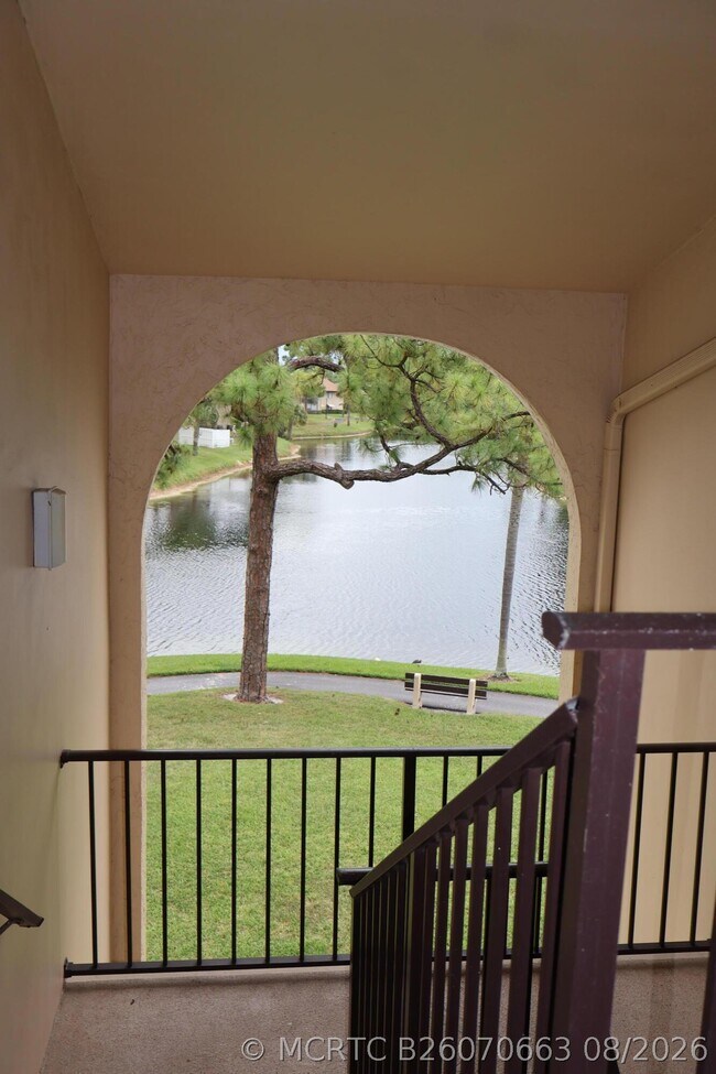 603 Sea Pine Way Unit H3