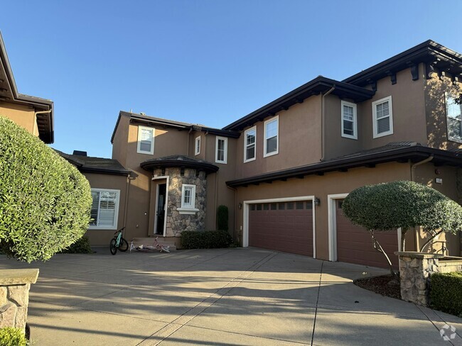 Building Photo - 1360 Red Maple Ln Unit 1 Rental