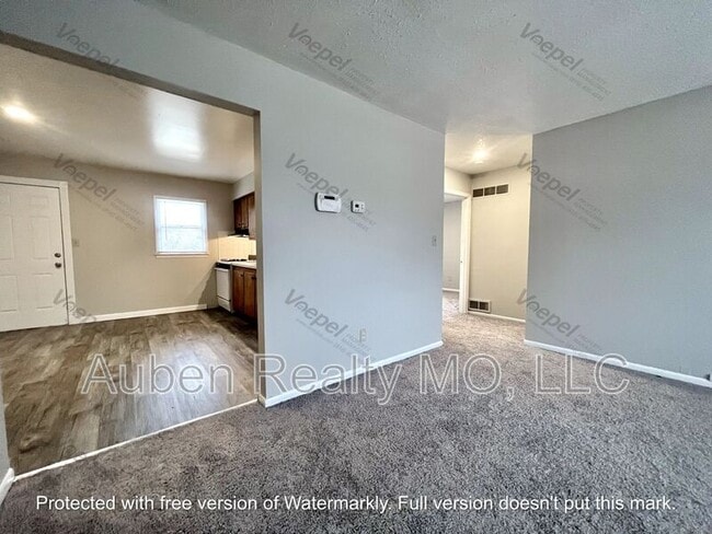 Photo - 7211 Montana Ave