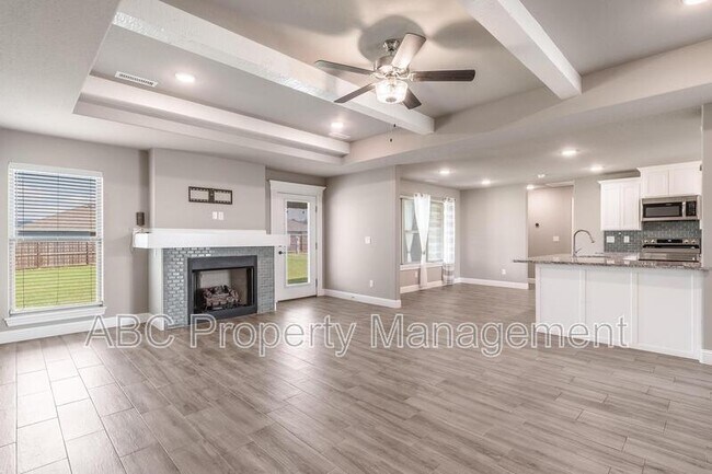 Photo - 328 N Otoe St House