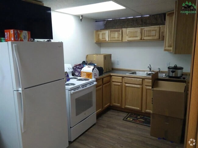 Building Photo - 1528 S Cushman St Unit 3 Rental