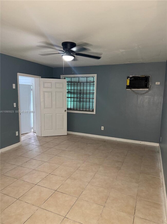 Photo - 1230 NW 180th Terrace Unidad 1