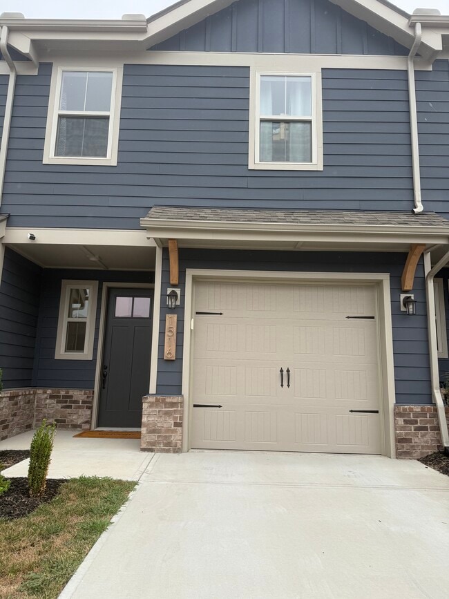 Building Photo - 1516 Mountain Quail Cir Rental