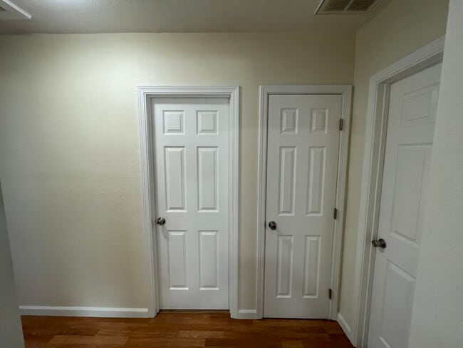 Photo - 1513 Marin St