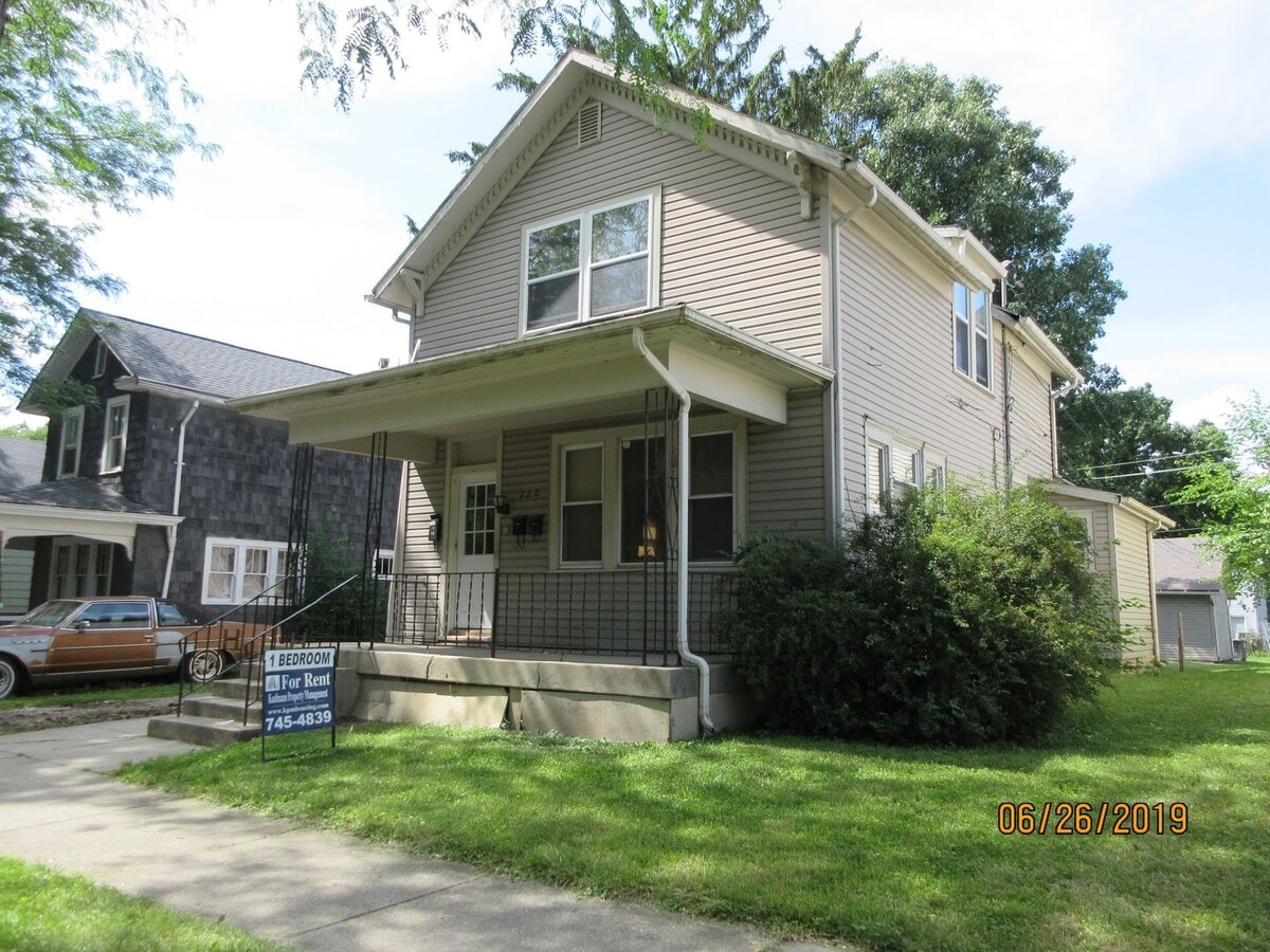 Photo - 220 W Butler St Unit Apt 1
