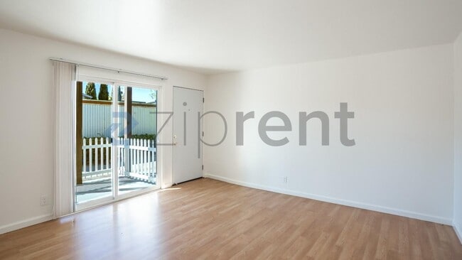 Photo - Unit Unit B