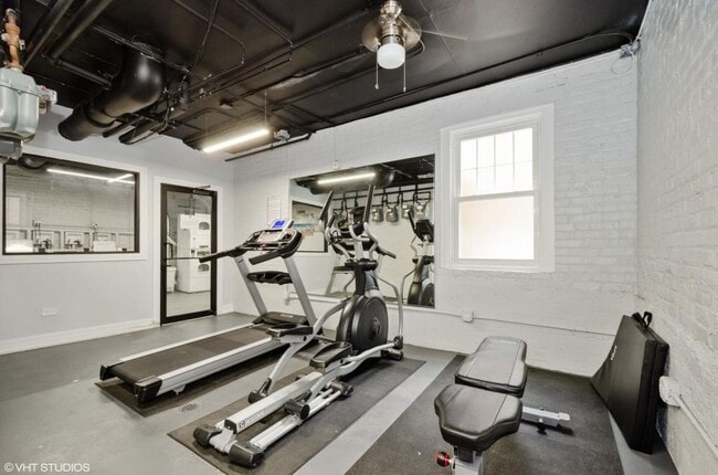 Photo - 2 bedroom in Chicago IL 60626