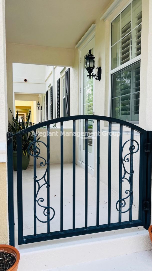 Photo - 8414 Gilford Ln