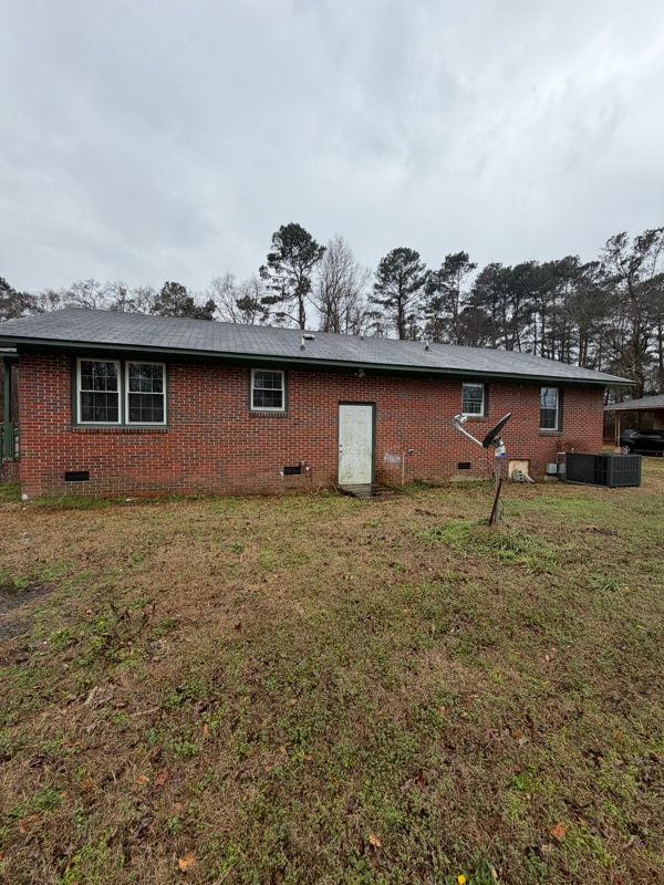 Photo - 2141 Leavensworth Rd