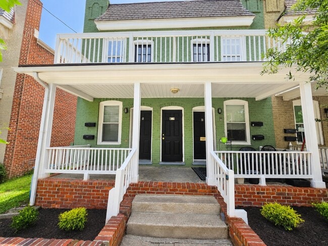 Photo - 615 N 32nd St Unidad A