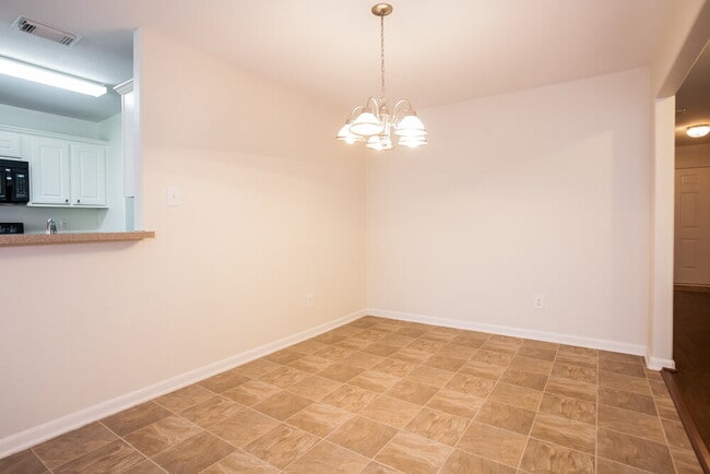 Photo - 6919 Garnet Trail Ln