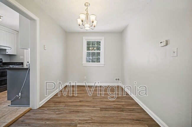 2312 Calvin Ave