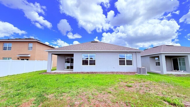 Photo - Charming Deltona 4/2 Ready for Move-in!