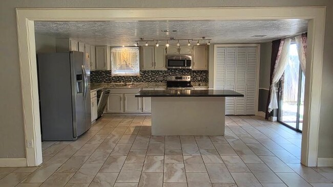 Photo - 15122 Cedar Ridge Dr