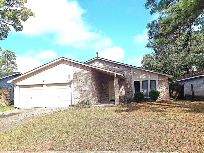 Photo - 7307 Foxwick Ln