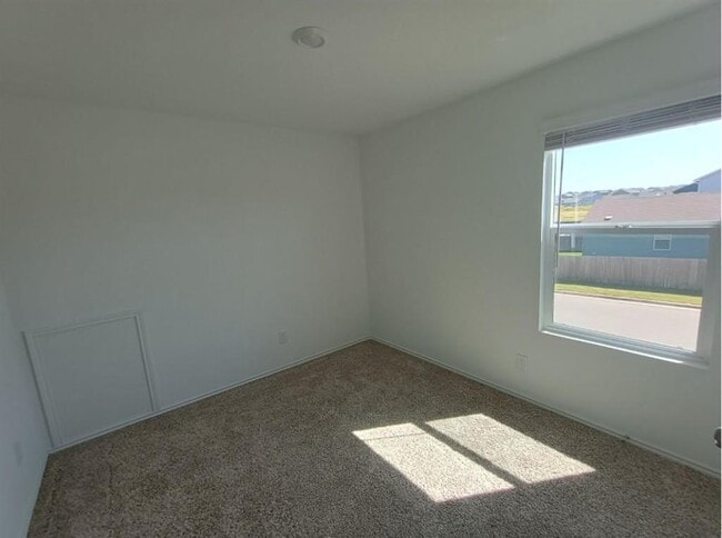 Photo - 100 Tugboat Annie Wy