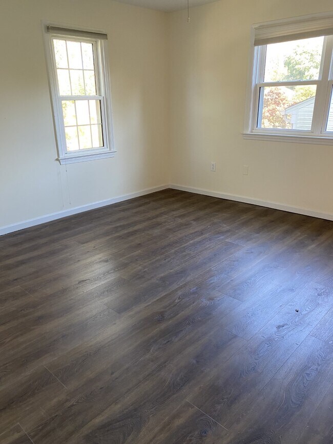 Photo - 7907 Laural Valley Way