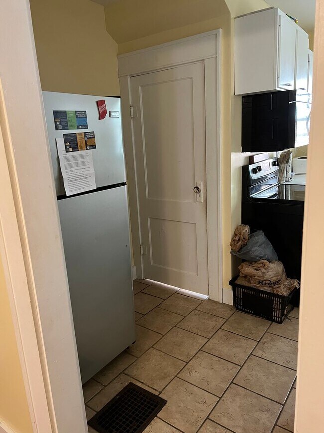 Photo - 3 Bedroom House Near IU Bloomington Campus