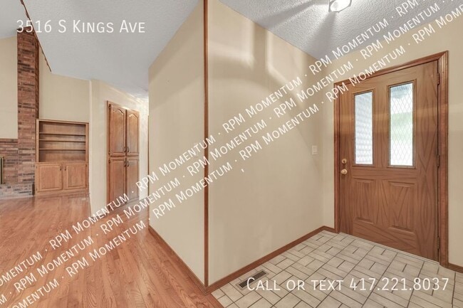 Photo - 3516 S Kings Ave