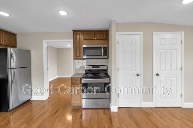 Photo - 84 Crane St Condo Unit 6