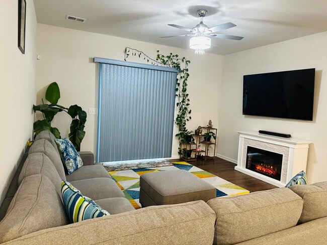 Photo - 5819 Soft Shell Dr