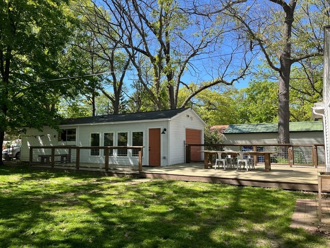 Photo - 1128 Rose St