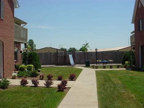 North Ridge Apartments