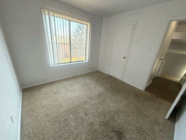 Photo - 3582 Pershall Rd