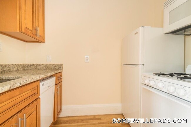 Building Photo - 123 Highland Ave Unit 56 Rental