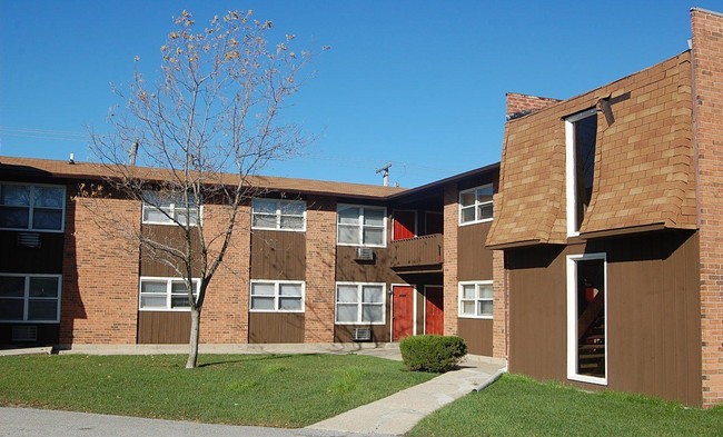 Forest Glen - Forest Glen Apartments