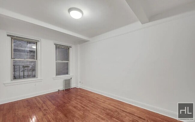 Photo - EAST 10 STREET Unit 9F